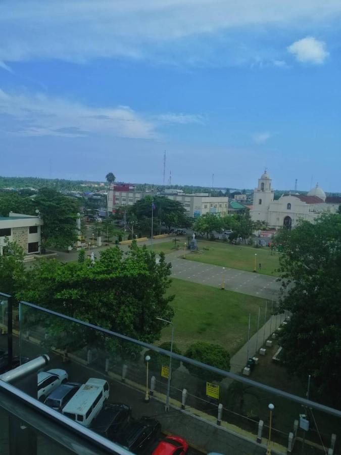Hotel Gq Plaza à Kalibo Extérieur photo