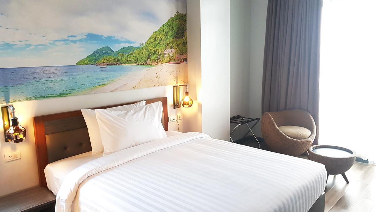 Hotel Gq Plaza à Kalibo Extérieur photo